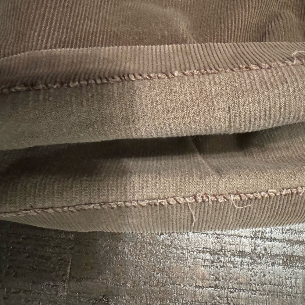 Liz & Co. Corduroy pants stretch size 10 28 inch inseam - Picture 8 of 8